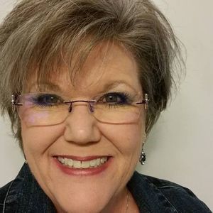 Meet your Posher, Stacey